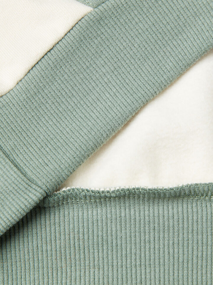 SWEATER W/HOOD Niño image number 3